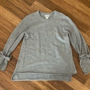 Republic size medium sweater